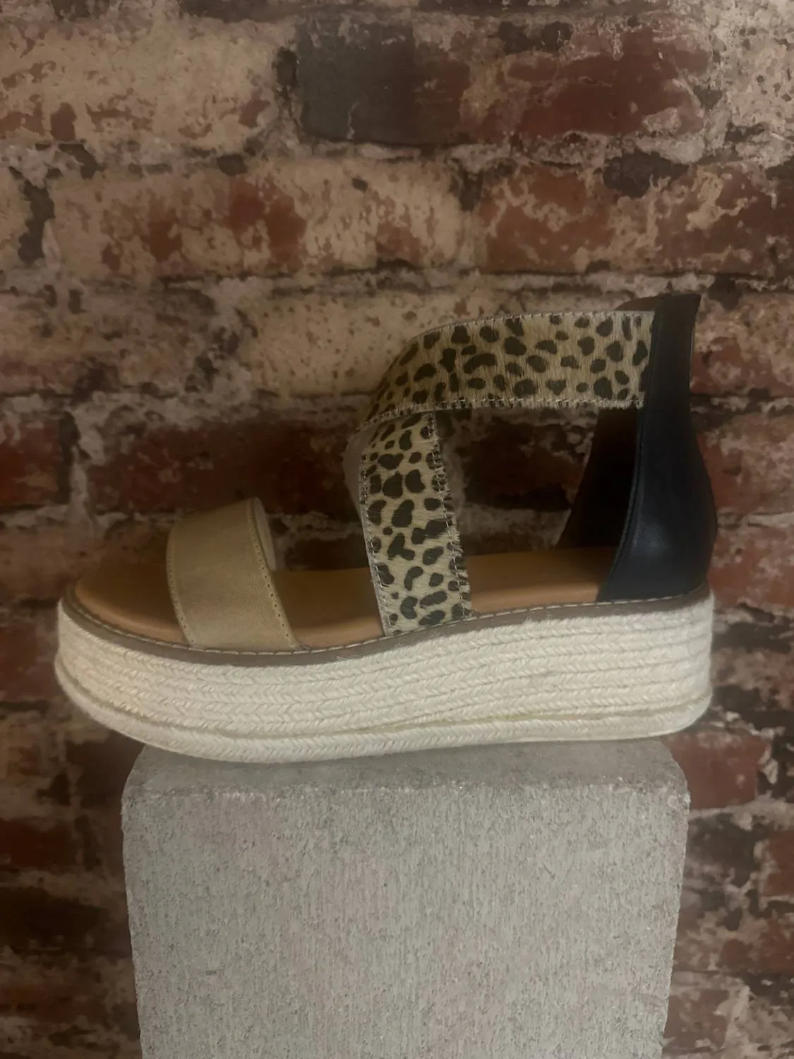 Women's Day Timer Sandal In Leopard Print/ Black Leather