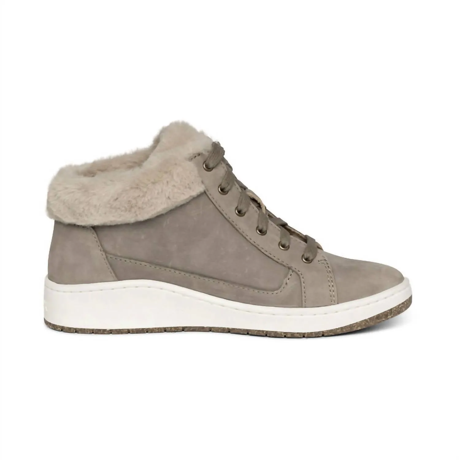 Women's Dylan Arch Support Sneaker In Taupe
