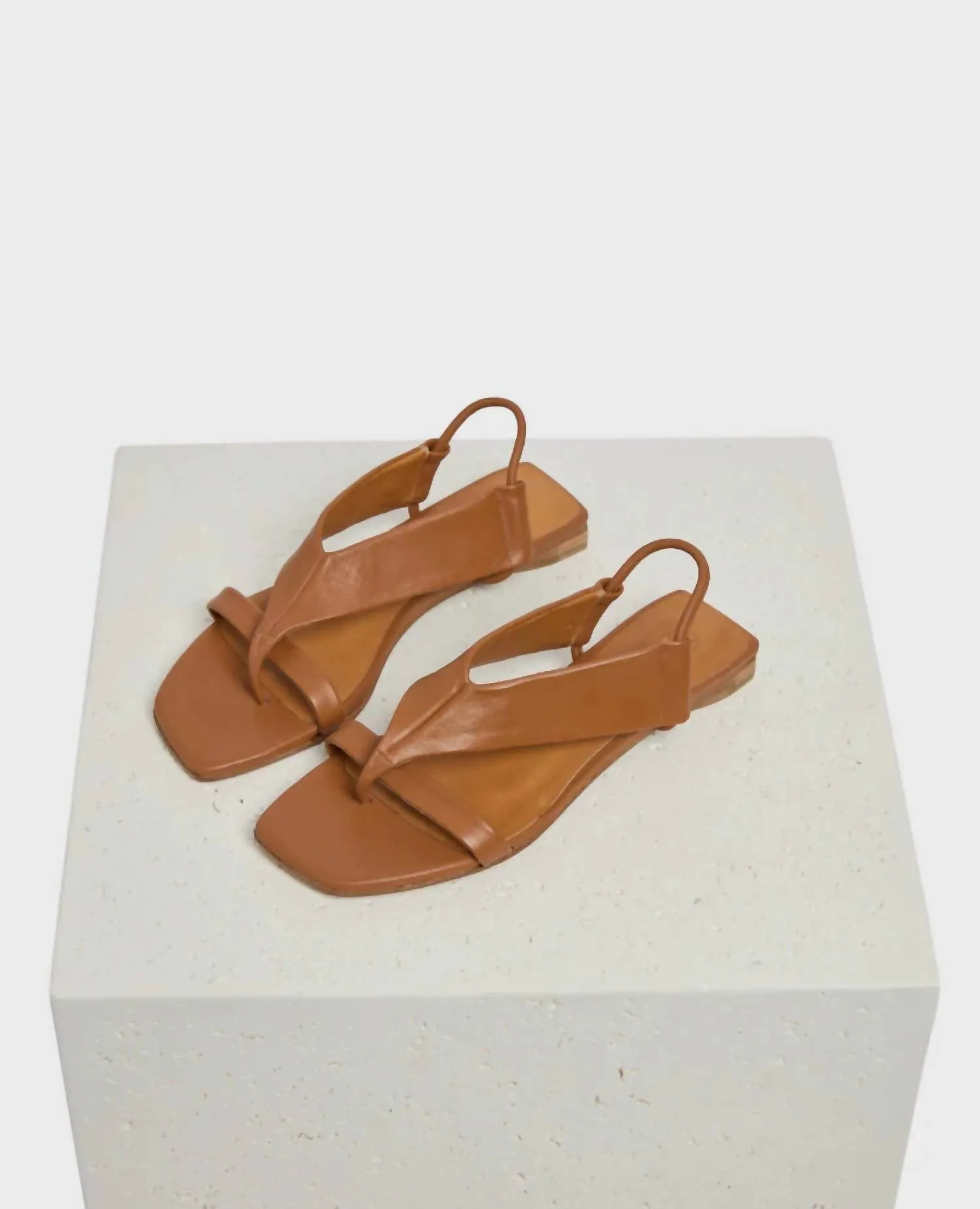 Women's Finch Sandal In Cuolo Leather