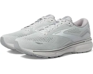 Women's Ghost 15 Running Shoes Wide Width ( D Width ) In Oyster/alloy/white