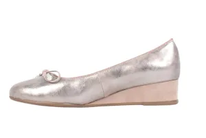 Women's Layne Leather Shoe In Puder