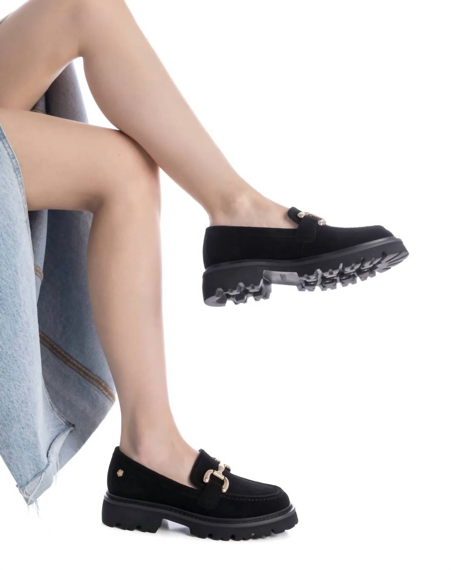 Women's Leather Moccasins In Black