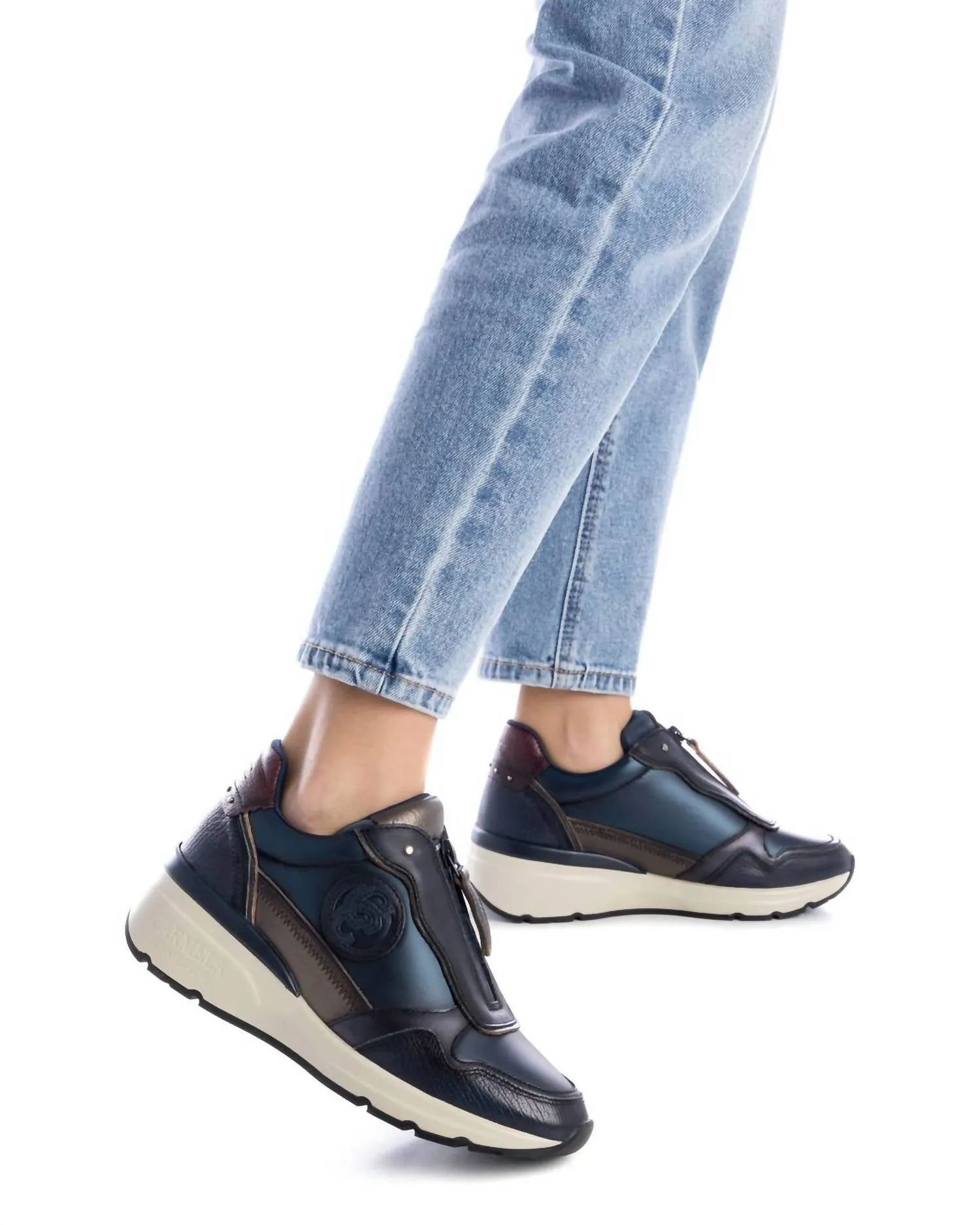 Women's Leather Sneakers In Navy