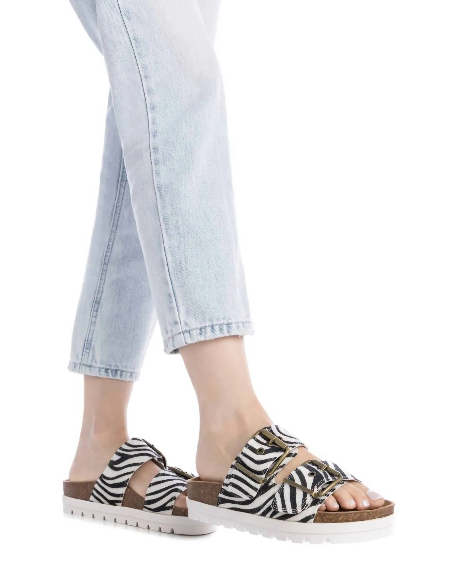 Women's Printed Flat Sandals In White