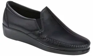 Women's Slip On Loafer - Medium In Black