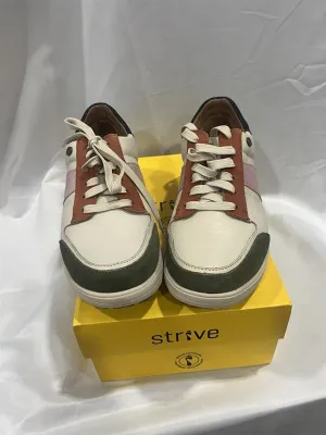 Women's STRIVE Sneakers