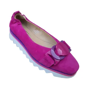 Women's Suede Loafer In Fuschia