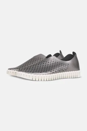 Women's Tulip Flat Slip On Shoes In Grey