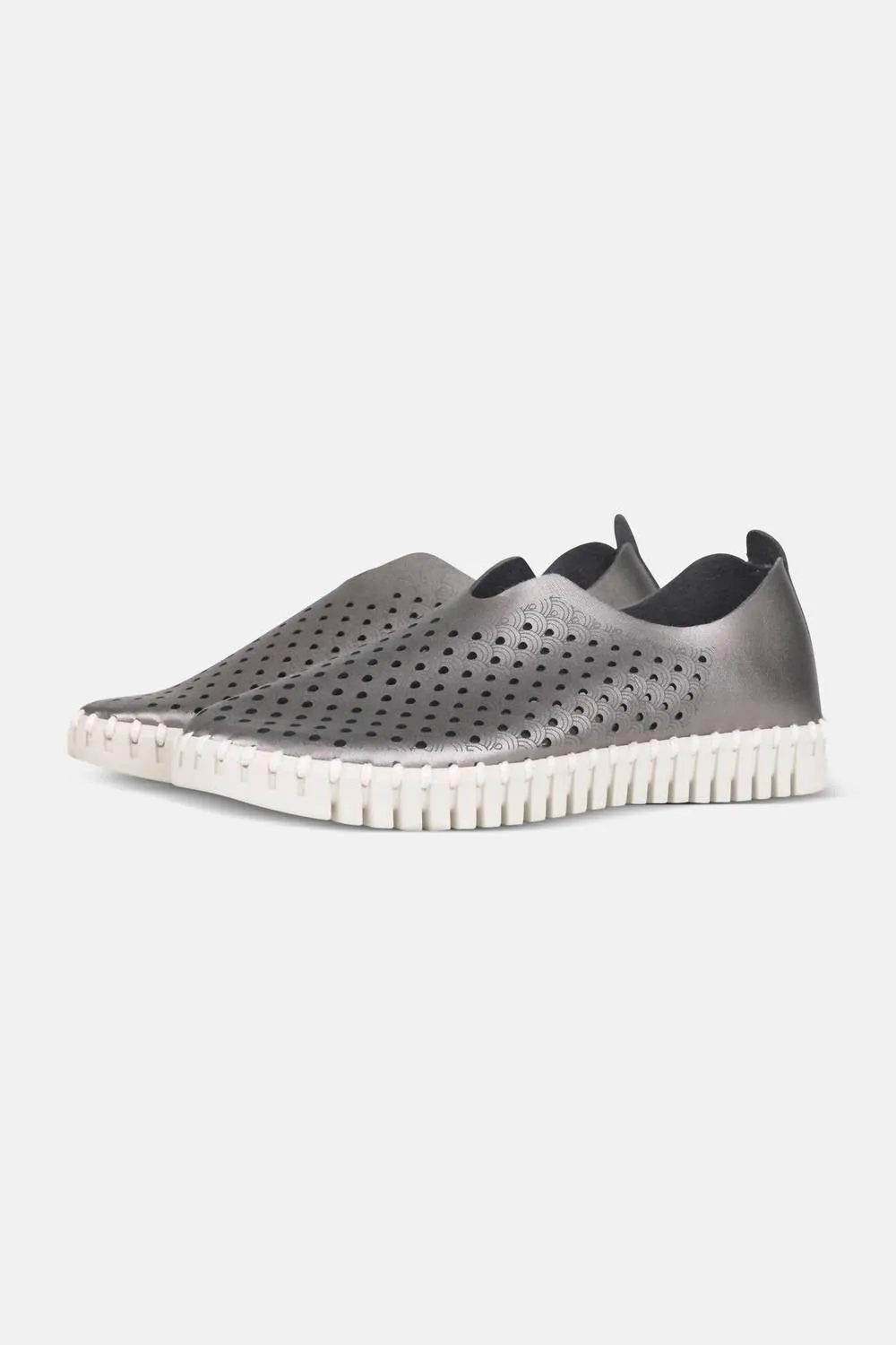 Women's Tulip Flat Slip On Shoes In Grey