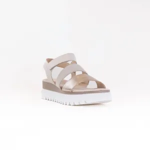 Women's Wedge Sandal In White/ Metallic