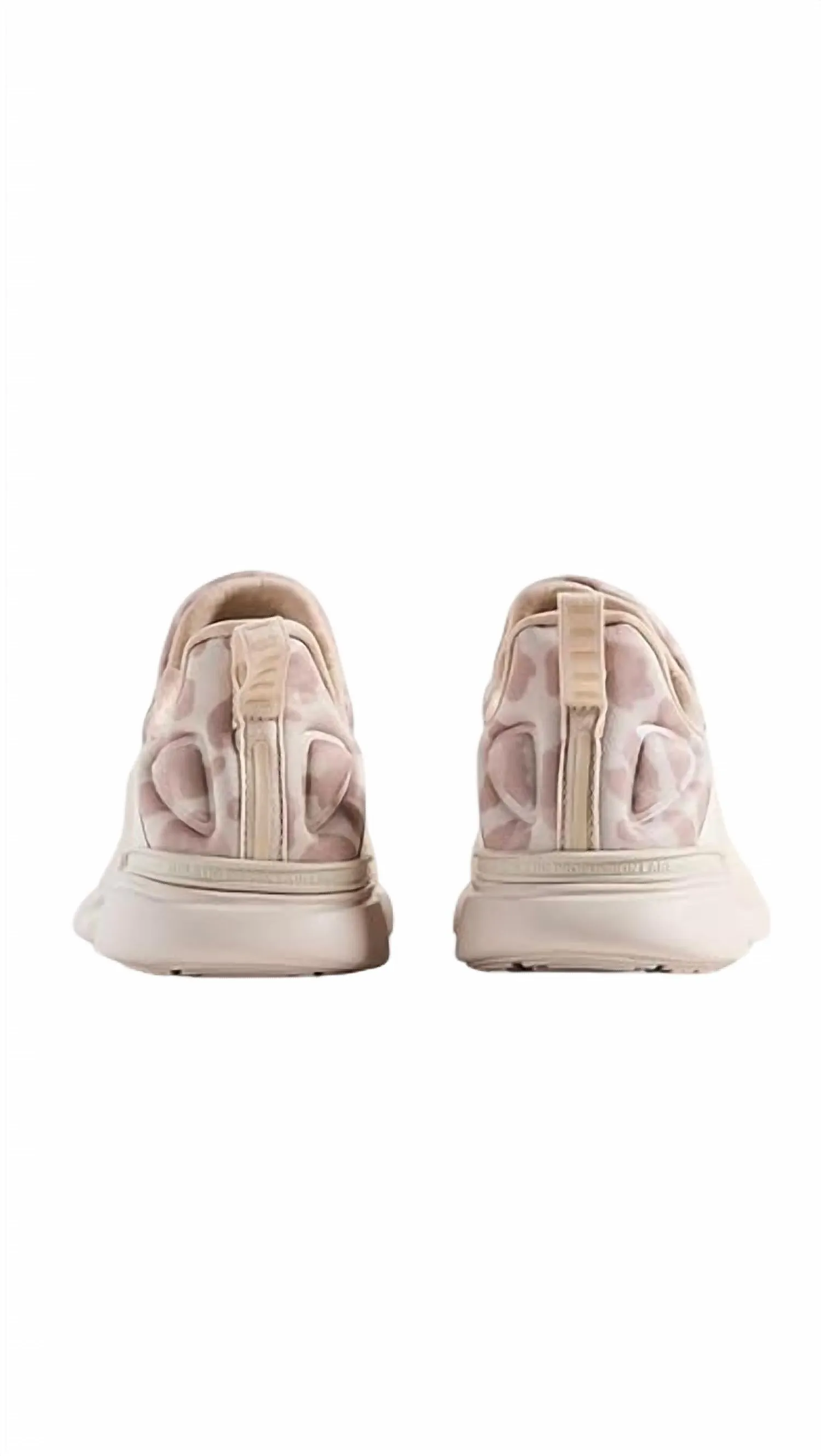 Womne's Techloom Tracer Sneaker In Beach/almond/leopard, Off White